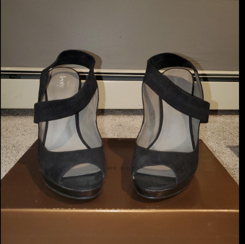Black strappy Heel  Worn once